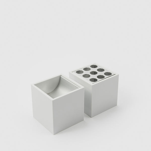 maiorca pencil paperclip holder designed by bruno munari and produced my danese milano, available at ikonitaly