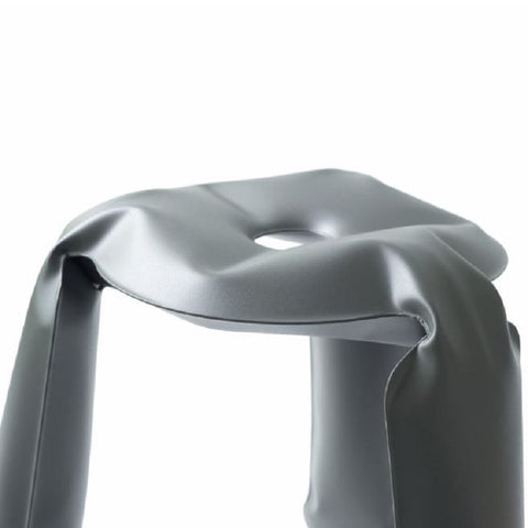 umbra grey seat view of the metal kitchen stool plopp by zieta | ikonitaly